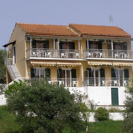 מסונגי Evridiki Apartments מראה חיצוני תמונה
