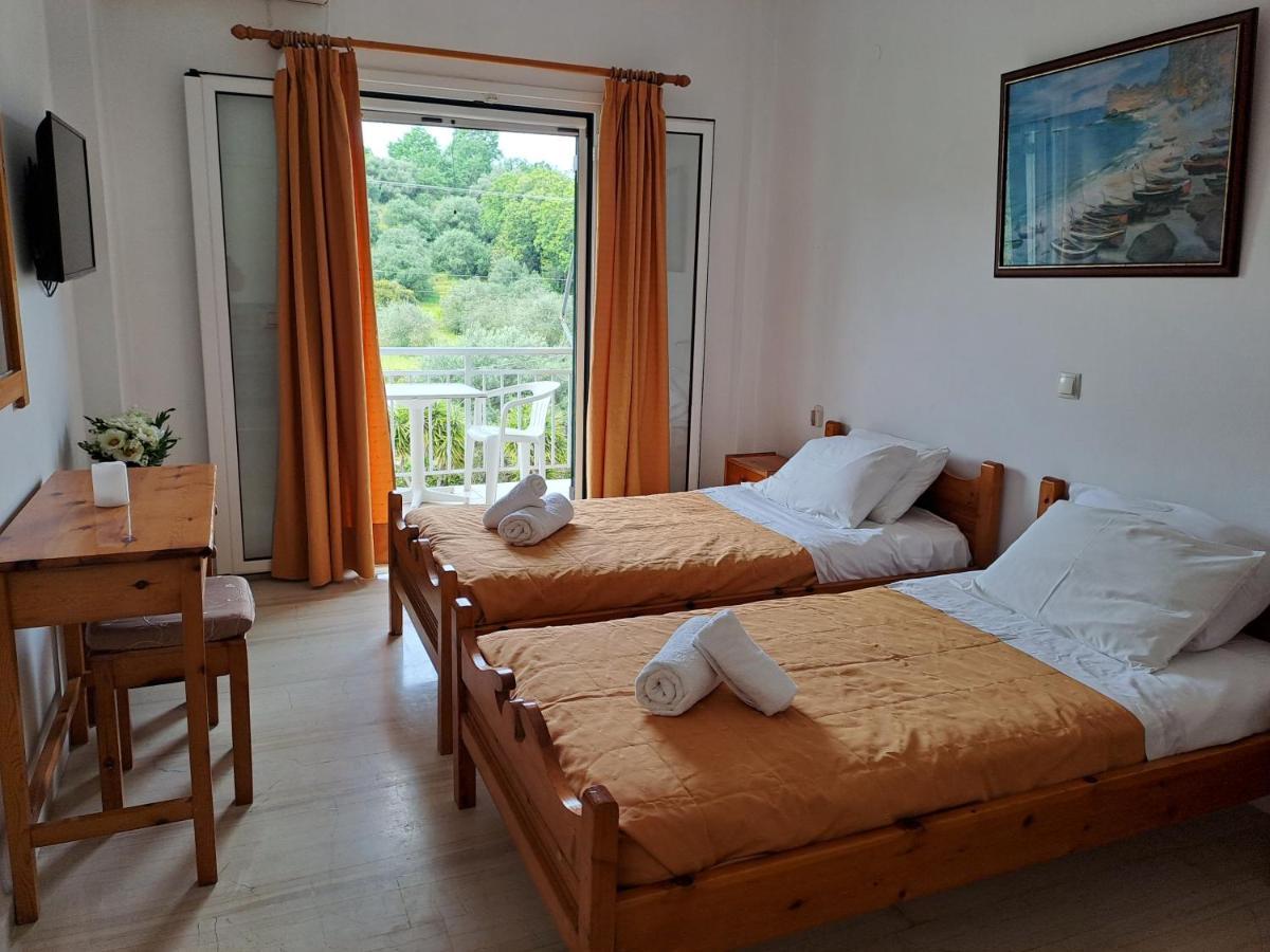 מסונגי Evridiki Apartments מראה חיצוני תמונה