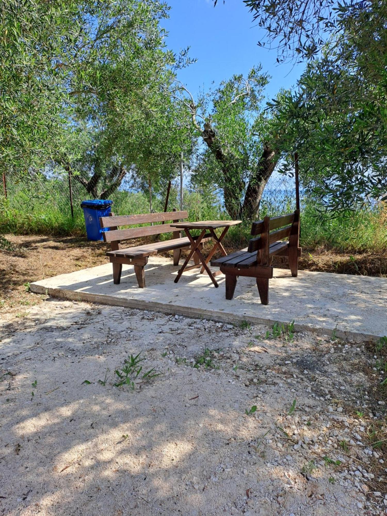 מסונגי Evridiki Apartments מראה חיצוני תמונה