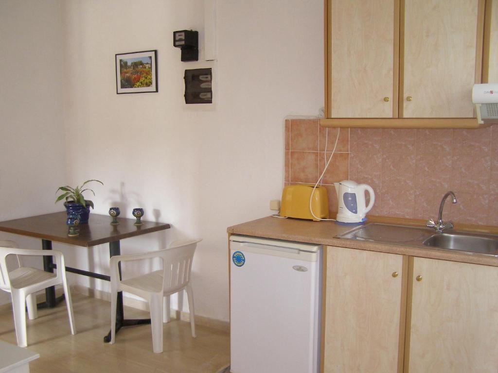 מסונגי Evridiki Apartments מראה חיצוני תמונה